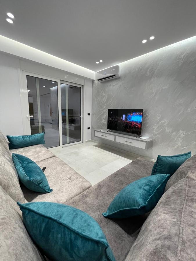 Alpha Lux Apartment Саранда Екстер'єр фото