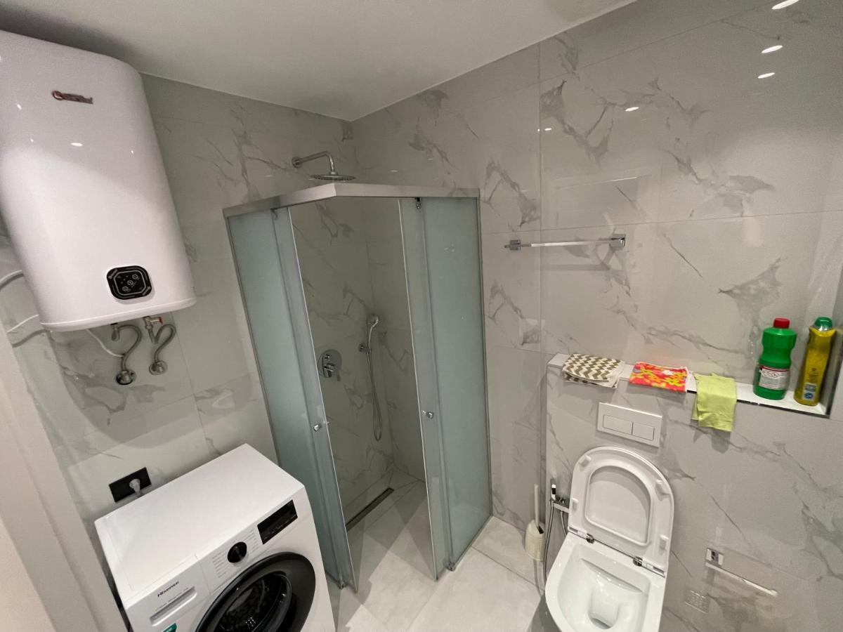 Alpha Lux Apartment Саранда Екстер'єр фото