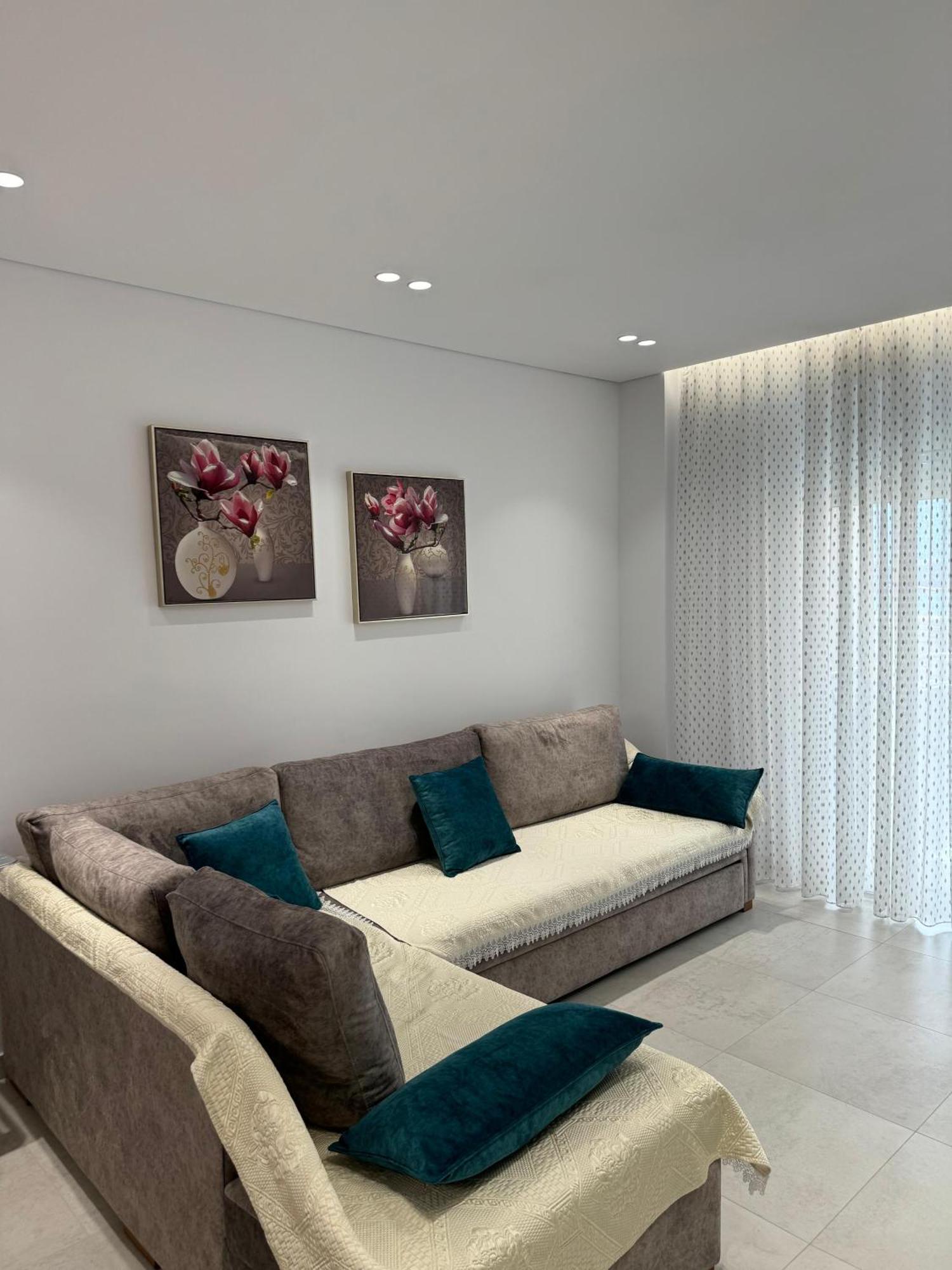 Alpha Lux Apartment Саранда Екстер'єр фото